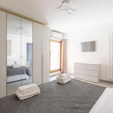 Celeste Tatil Evi *